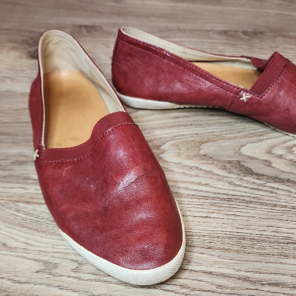 Frye Melanie Red Leather Slip On Loafers Shoes Tennis Shoes